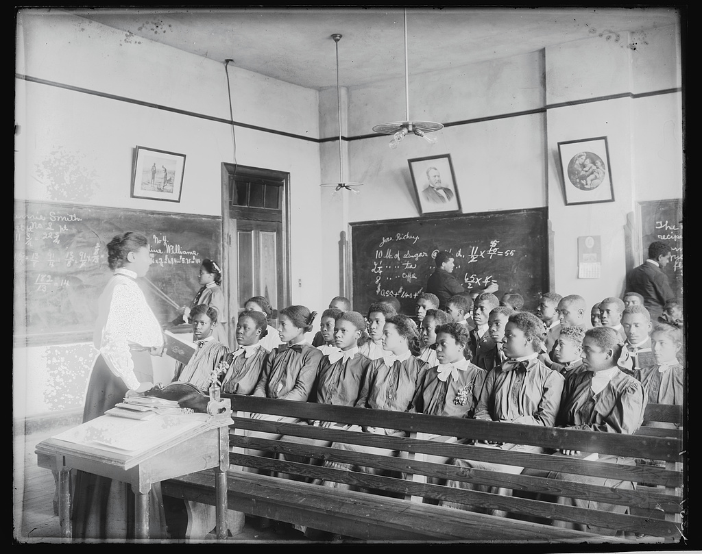 Mathematics class at Tuskegee Institute, 1906