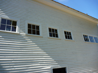 Robert Frost Barn.jpg
